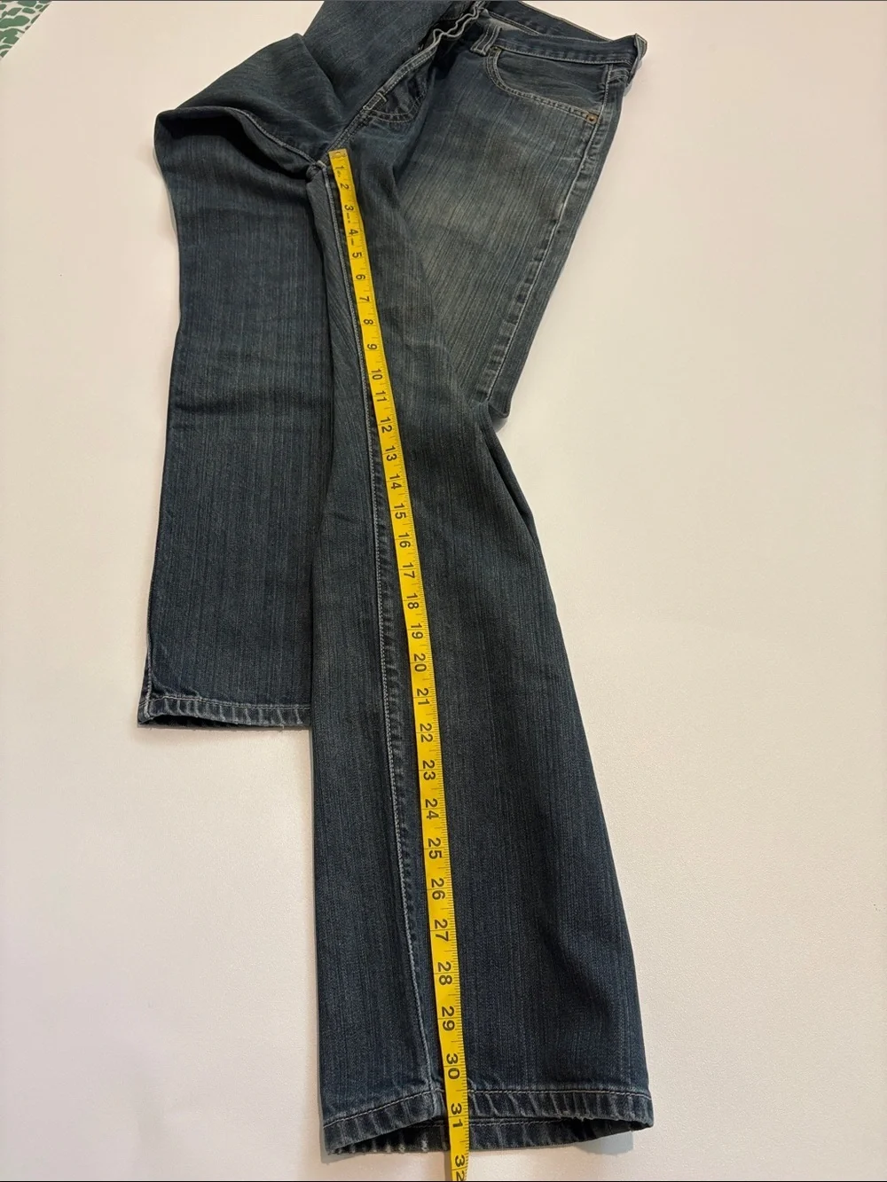 Levi's 501 Men's Straight Leg Button-Gly Jeans - Faded Blue Wash